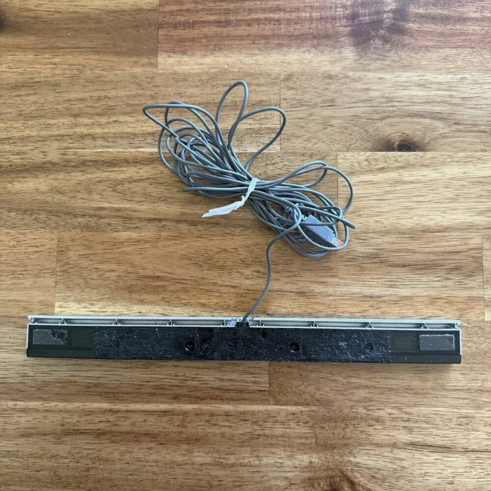 Nintendo Wii OEM Sensor Bar Wired Official RVL-014‎ For Wii And Wii U READ
